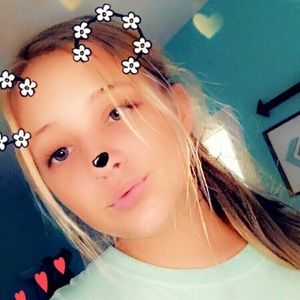 Meet your Posher, Tayler